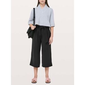 Lululemon Noir Crop Waist Tie Wide Leg High Rise Relaxed Fix Black Size 4